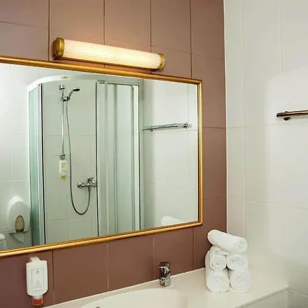 Metsis Hotel *